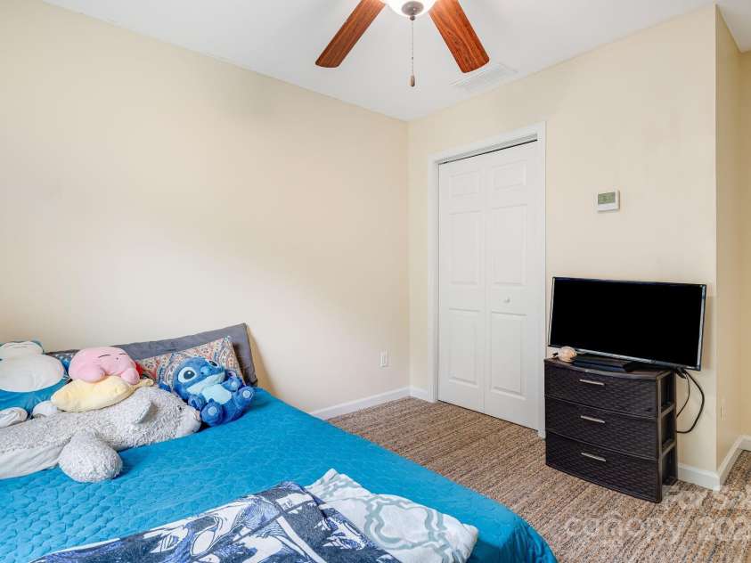 42 Compass Park Drive, Weaverville, NC 28787.  MLS# CAR4264688, YatesRealty ID 18714. 
