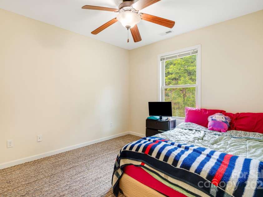42 Compass Park Drive, Weaverville, NC 28787.  MLS# CAR4264688, YatesRealty ID 18714. 