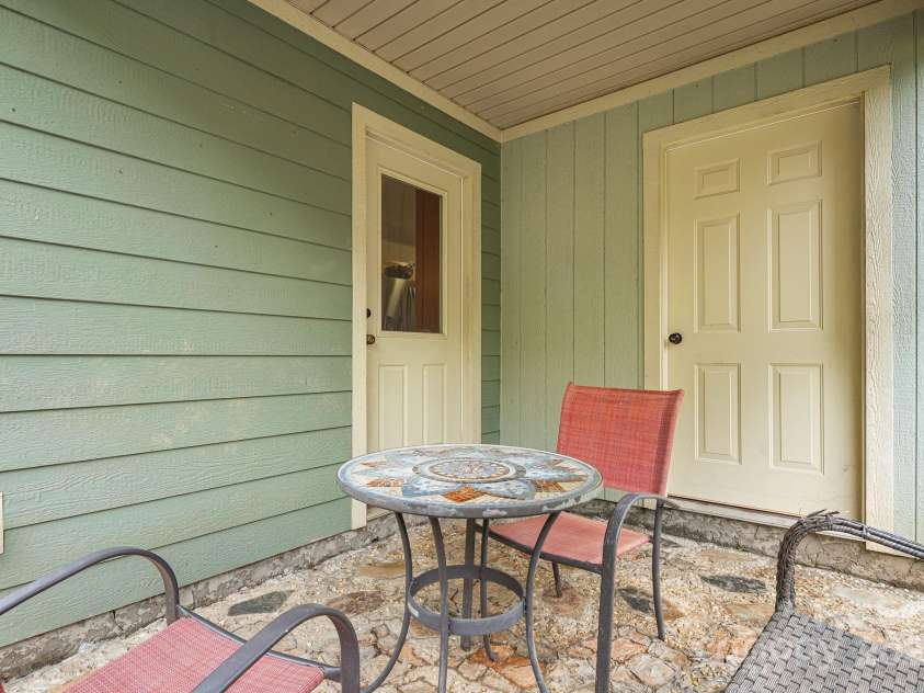 42 Compass Park Drive, Weaverville, NC 28787.  MLS# CAR4264688, YatesRealty ID 18714. 