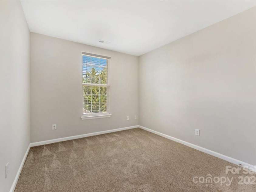 1111 Balcorn Place, Charlotte, NC 28214.  MLS# CAR4263097, YatesRealty ID 18716. 2nd bedroom