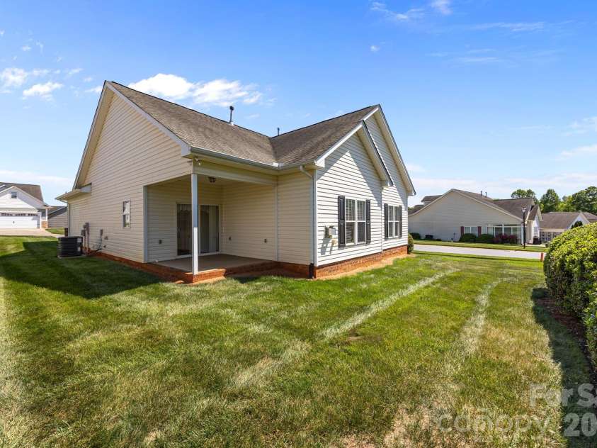 412 Garner Drive, Salisbury, NC 28146.  MLS# CAR4377724, YatesRealty ID 18716. 