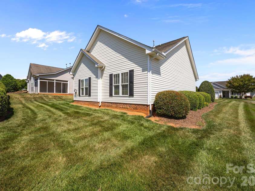 412 Garner Drive, Salisbury, NC 28146.  MLS# CAR4377724, YatesRealty ID 18716. 