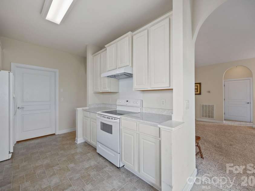 412 Garner Drive, Salisbury, NC 28146.  MLS# CAR4377724, YatesRealty ID 18716. 