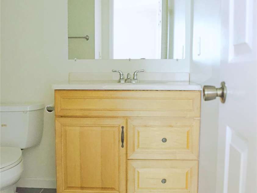 1610 Eagles Place, Rock Hill, SC 29732.  MLS# CAR4377030, YatesRealty ID 18717. Bathroom #2