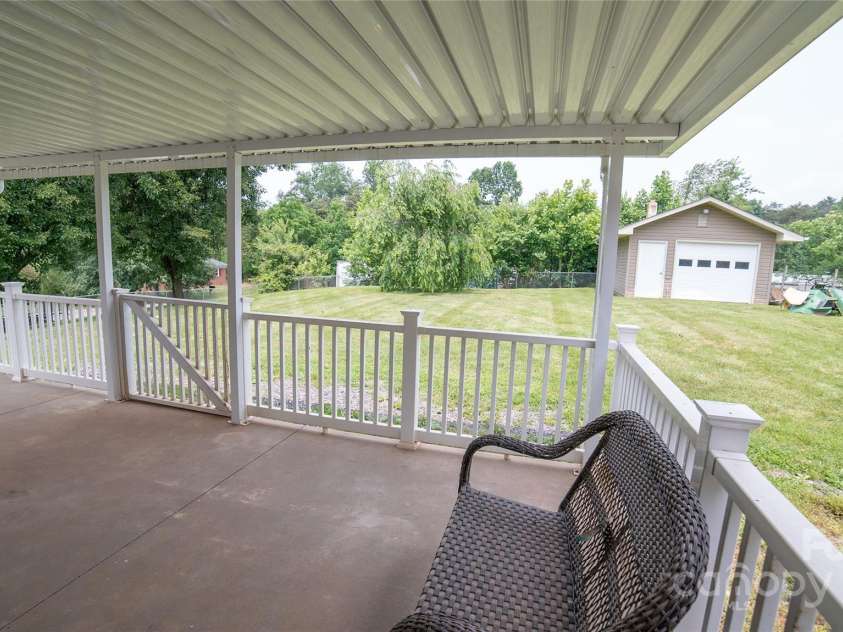 2411 Allendale Circle, Lenoir, NC 28645.  MLS# CAR4265888, YatesRealty ID 18717. 