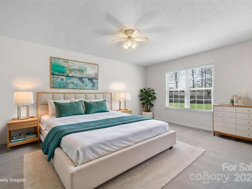 112 Council Oaks Street, Morganton, NC 28655.  MLS# CAR4246666, YatesRealty ID 18718. 