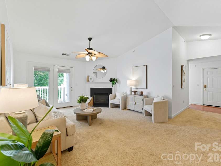 11959 Ridgeway Park Drive, Charlotte, NC 28277.  MLS# CAR4377942, YatesRealty ID 18718. 