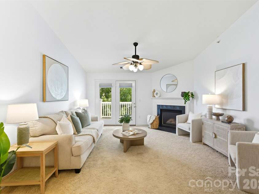 11959 Ridgeway Park Drive, Charlotte, NC 28277.  MLS# CAR4377942, YatesRealty ID 18718. 