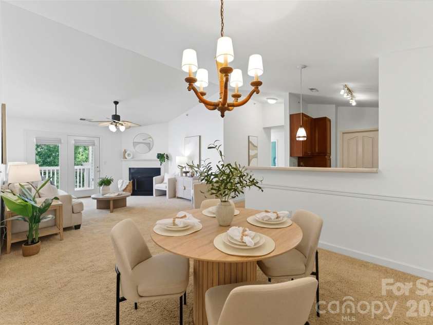 11959 Ridgeway Park Drive, Charlotte, NC 28277.  MLS# CAR4377942, YatesRealty ID 18718. 