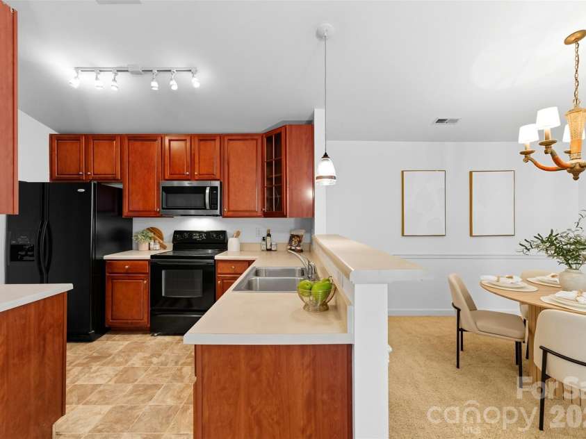 11959 Ridgeway Park Drive, Charlotte, NC 28277.  MLS# CAR4377942, YatesRealty ID 18718. 