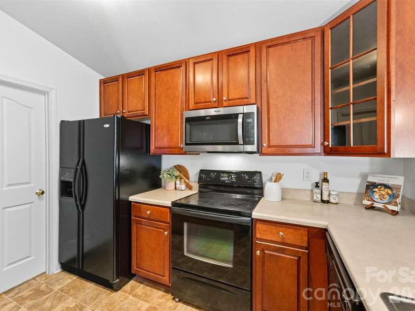 11959 Ridgeway Park Drive, Charlotte, NC 28277.  MLS# CAR4377942, YatesRealty ID 18718. 