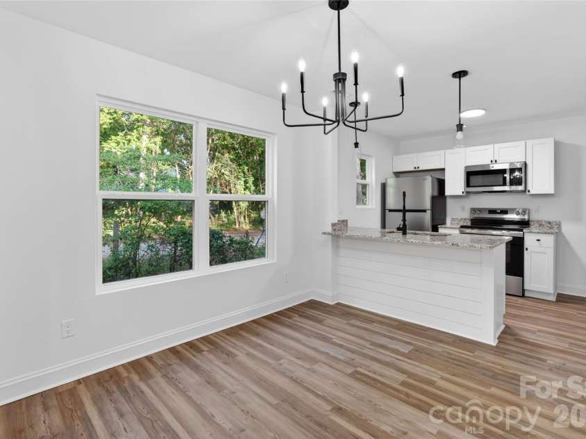 94 White Oak Street, Chester, SC 29706.  MLS# CAR4376324, YatesRealty ID 18719. 