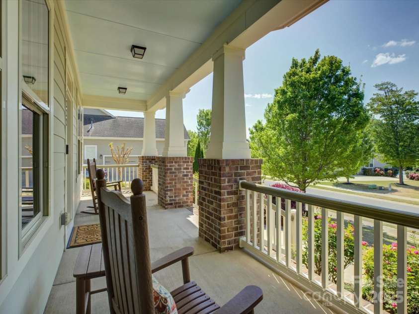 1222 Kings Bottom Drive, Fort Mill, SC 29715.  MLS# CAR4249685, YatesRealty ID 18720. 