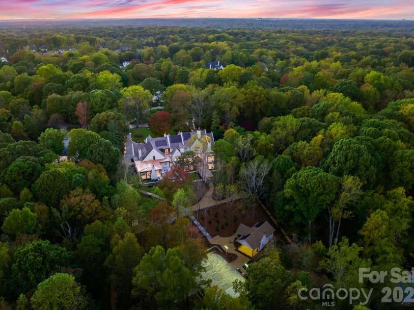 433 Highland Forest Drive, Charlotte, NC 28270.  MLS# CAR4378421, YatesRealty ID 18721. Drone