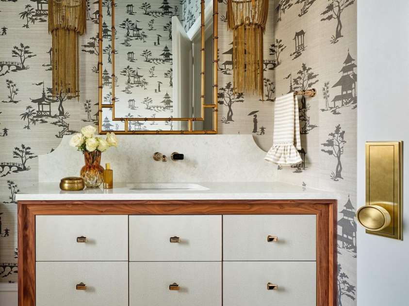 433 Highland Forest Drive, Charlotte, NC 28270.  MLS# CAR4378421, YatesRealty ID 18721. Powder Room