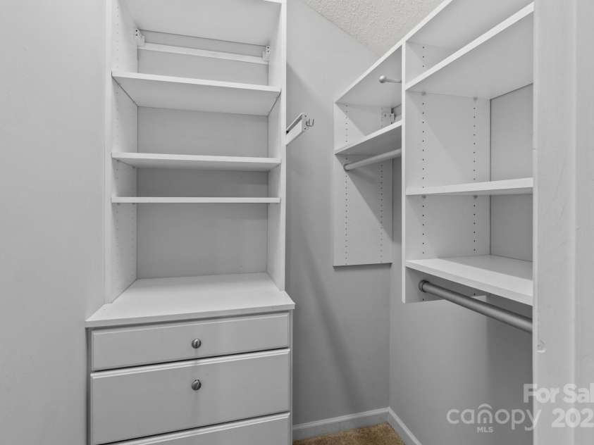 4557 Panther Place, Charlotte, NC 28269.  MLS# CAR4264508, YatesRealty ID 18722. Custom Built Closet