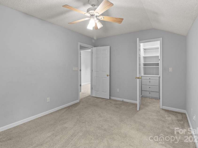 4557 Panther Place, Charlotte, NC 28269.  MLS# CAR4264508, YatesRealty ID 18722. Large Secondary Bedroom