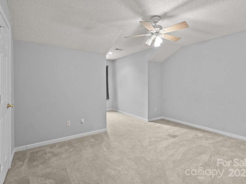 4557 Panther Place, Charlotte, NC 28269.  MLS# CAR4264508, YatesRealty ID 18722. Large Secondary Bedroom