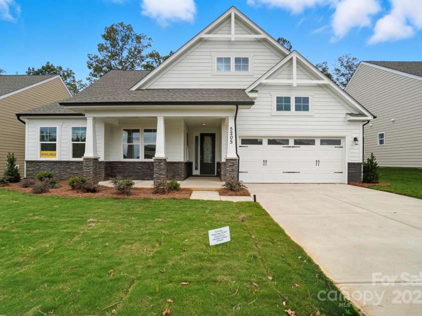 5205 Raging Creek Drive, Indian Trail, NC 28079.  MLS# CAR4269155, YatesRealty ID 18725. 