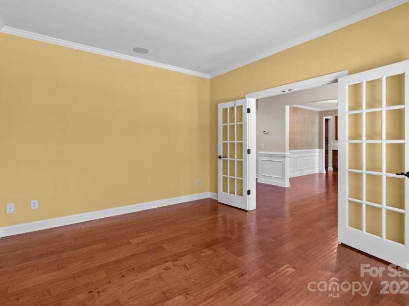 126 Northbridge Drive, Mooresville, NC 28115.  MLS# CAR4269428, YatesRealty ID 18727. 