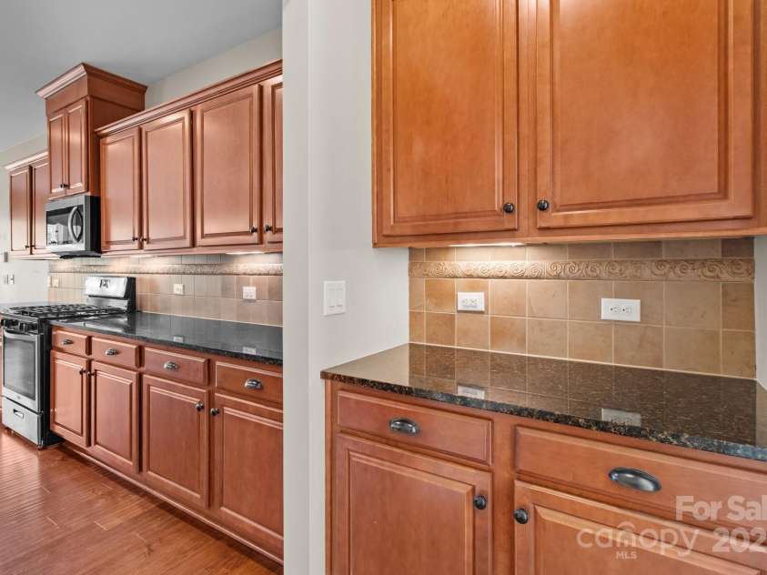 126 Northbridge Drive, Mooresville, NC 28115.  MLS# CAR4269428, YatesRealty ID 18727. 