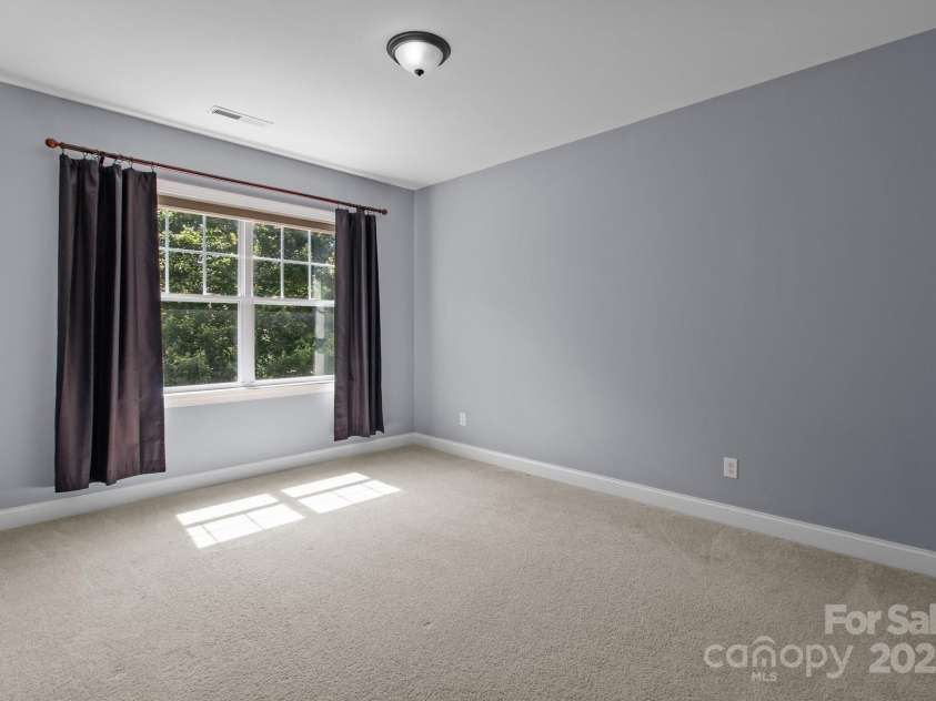 126 Northbridge Drive, Mooresville, NC 28115.  MLS# CAR4269428, YatesRealty ID 18727. 