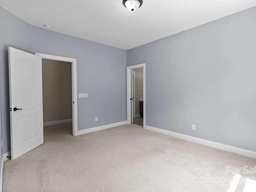 126 Northbridge Drive, Mooresville, NC 28115.  MLS# CAR4269428, YatesRealty ID 18727. 