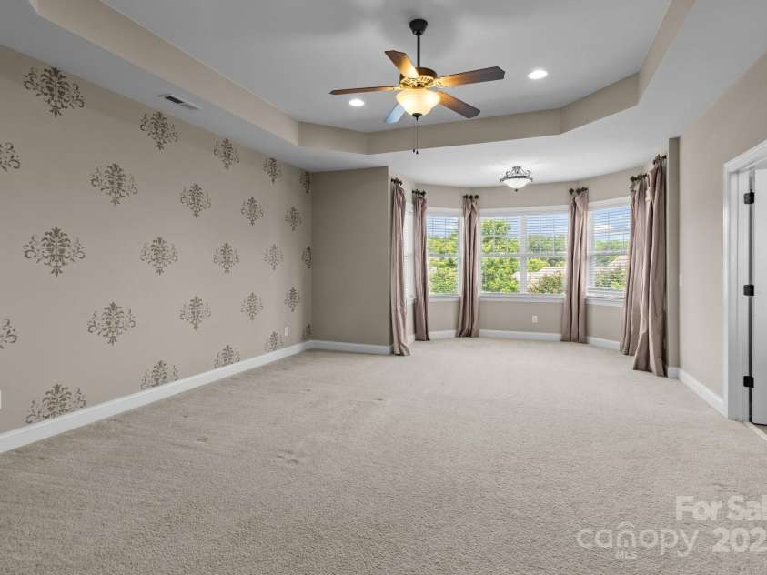 126 Northbridge Drive, Mooresville, NC 28115.  MLS# CAR4269428, YatesRealty ID 18727. 