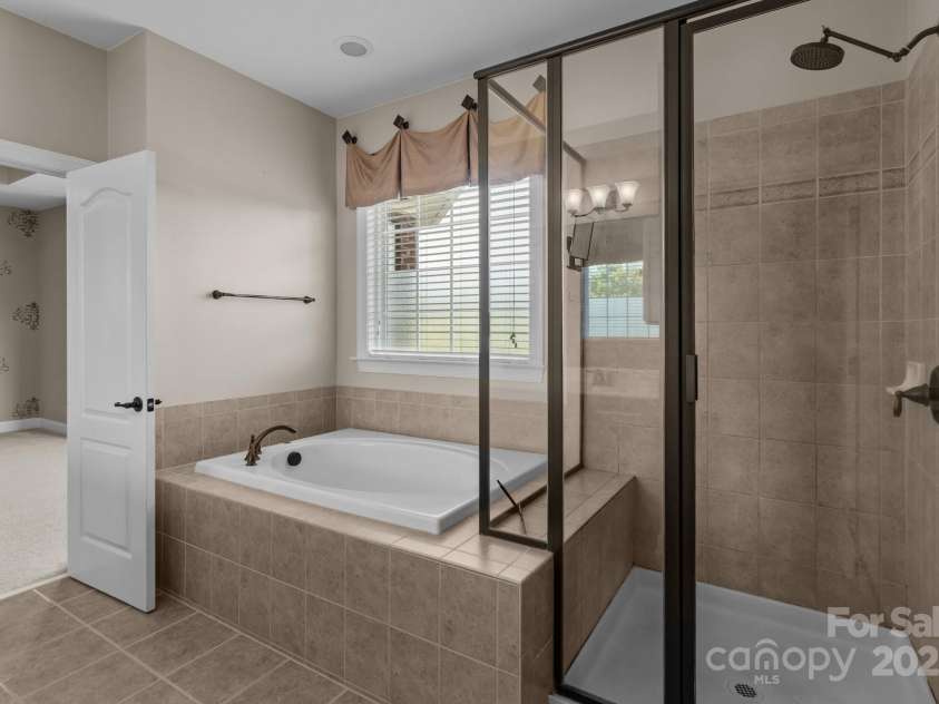 126 Northbridge Drive, Mooresville, NC 28115.  MLS# CAR4269428, YatesRealty ID 18727. 