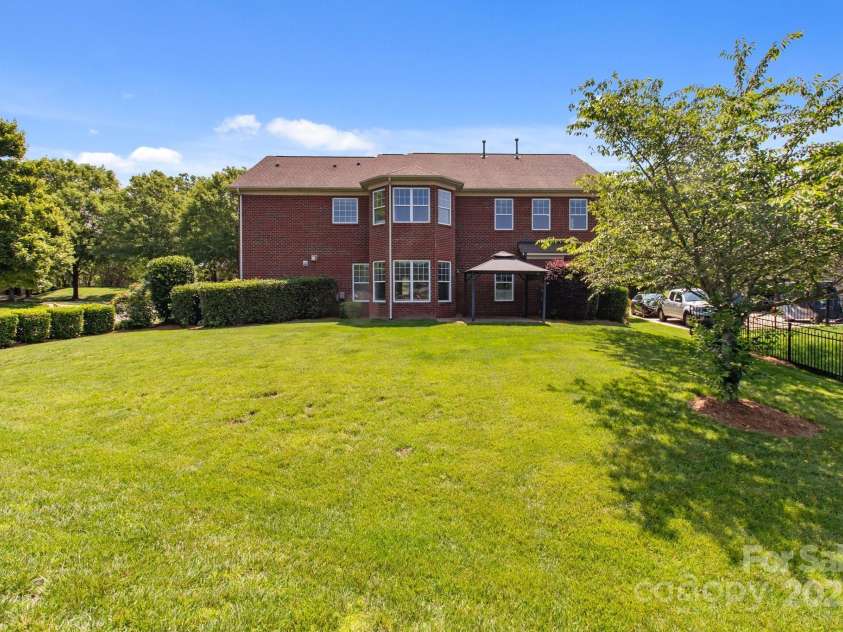 126 Northbridge Drive, Mooresville, NC 28115.  MLS# CAR4269428, YatesRealty ID 18727. 