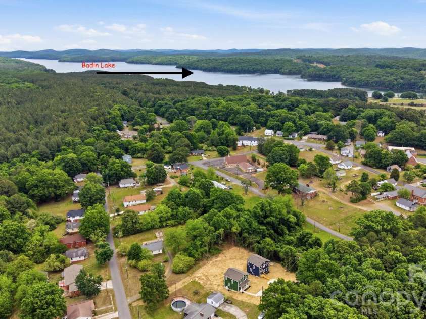 908 Dewey Street, Badin, NC 28009.  MLS# CAR4375843, YatesRealty ID 18727. 