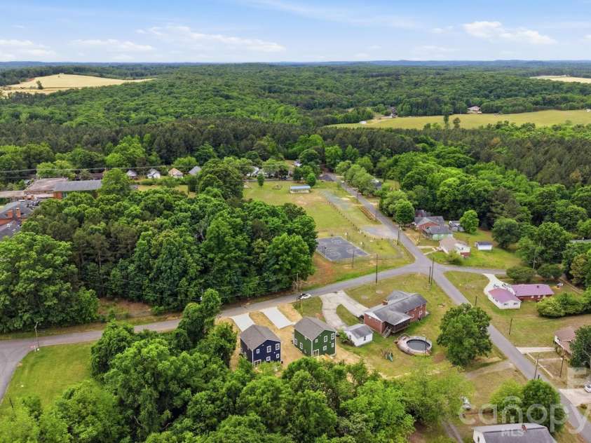 908 Dewey Street, Badin, NC 28009.  MLS# CAR4375843, YatesRealty ID 18727. 