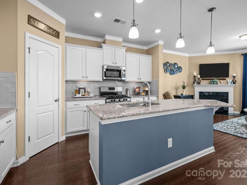 8145 English Clover Lane, Fort Mill, SC 29707.  MLS# CAR4239533, YatesRealty ID 18728. 