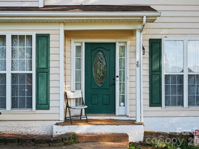 937 Barbee Farm Drive, Monroe, NC 28110.  MLS# CAR4369113, YatesRealty ID 18728. 