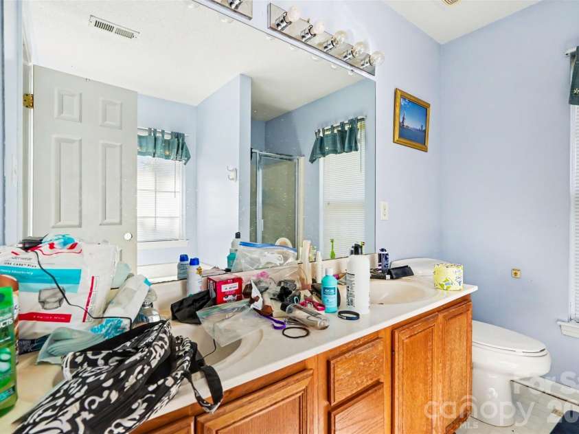 937 Barbee Farm Drive, Monroe, NC 28110.  MLS# CAR4369113, YatesRealty ID 18728. 