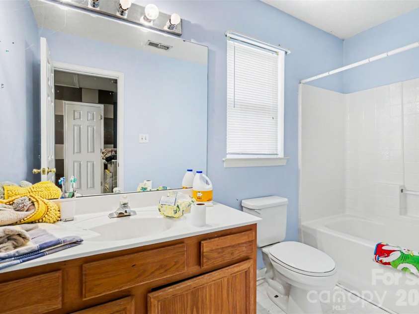 937 Barbee Farm Drive, Monroe, NC 28110.  MLS# CAR4369113, YatesRealty ID 18728. 