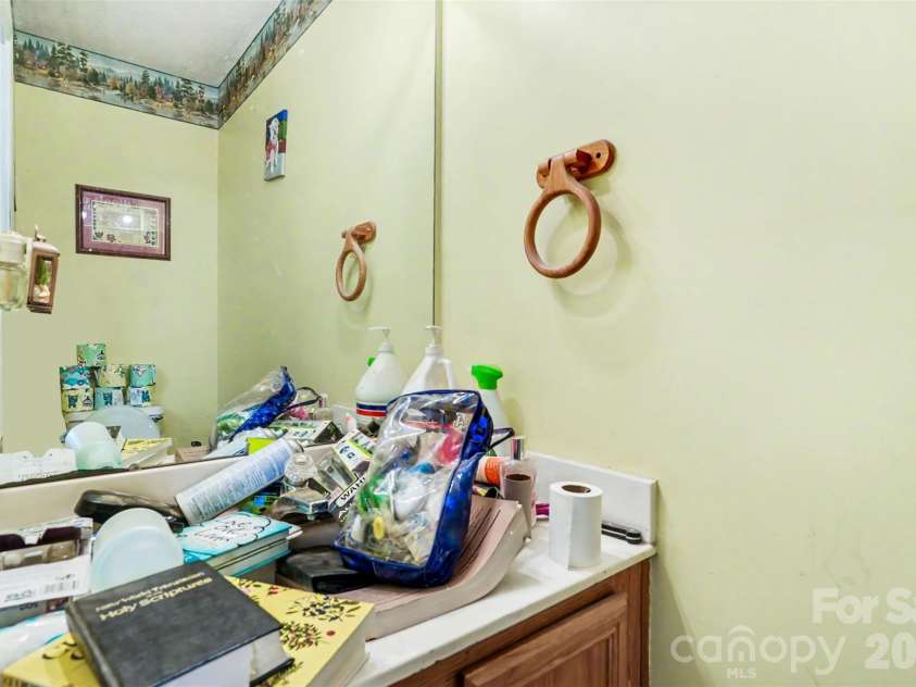 937 Barbee Farm Drive, Monroe, NC 28110.  MLS# CAR4369113, YatesRealty ID 18728. 