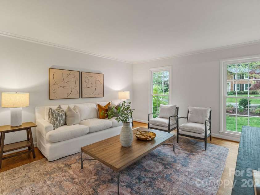 5125 Winding Brook Road, Charlotte, NC 28226.  MLS# CAR4241035, YatesRealty ID 18729. Formal Living Room