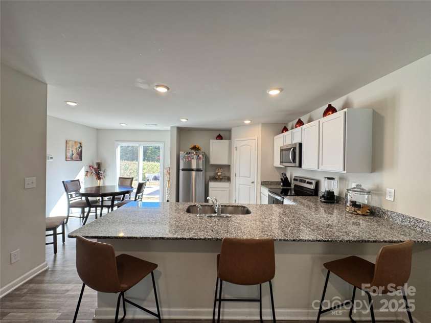 327 Dellinger Road, Cherryville, NC 28021.  MLS# CAR4314907, YatesRealty ID 1873. 