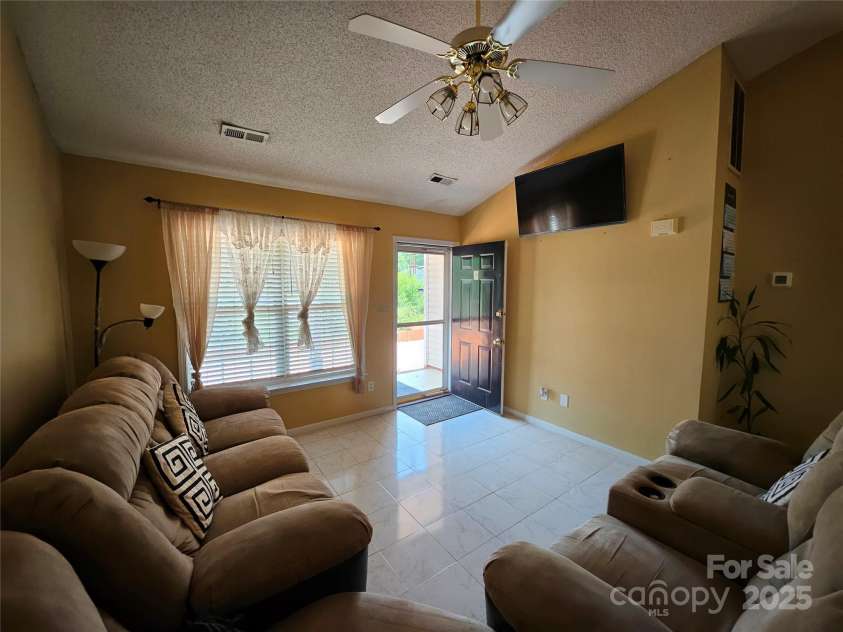 501 Johnson Street, Monroe, NC 28112.  MLS# CAR4267314, YatesRealty ID 18731. 