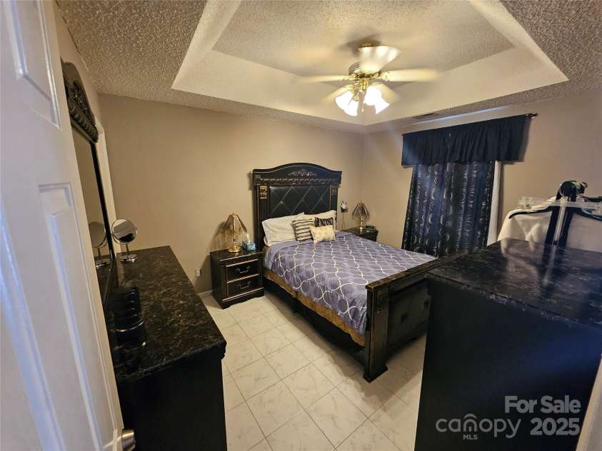 501 Johnson Street, Monroe, NC 28112.  MLS# CAR4267314, YatesRealty ID 18731. 