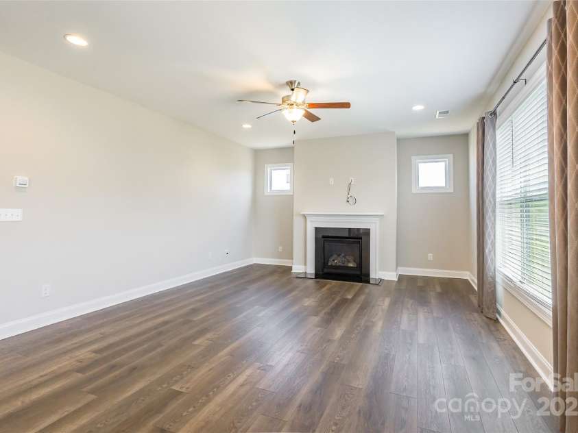174 Pine Eagle Drive, Rock Hill, SC 29732.  MLS# CAR4266907, YatesRealty ID 18732. 