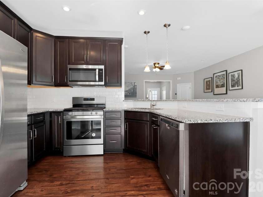 529 Hunters Dance Road, Fort Mill, SC 29708.  MLS# CAR4378431, YatesRealty ID 18732. 