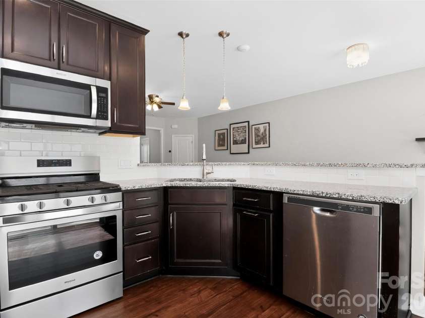 529 Hunters Dance Road, Fort Mill, SC 29708.  MLS# CAR4378431, YatesRealty ID 18732. 