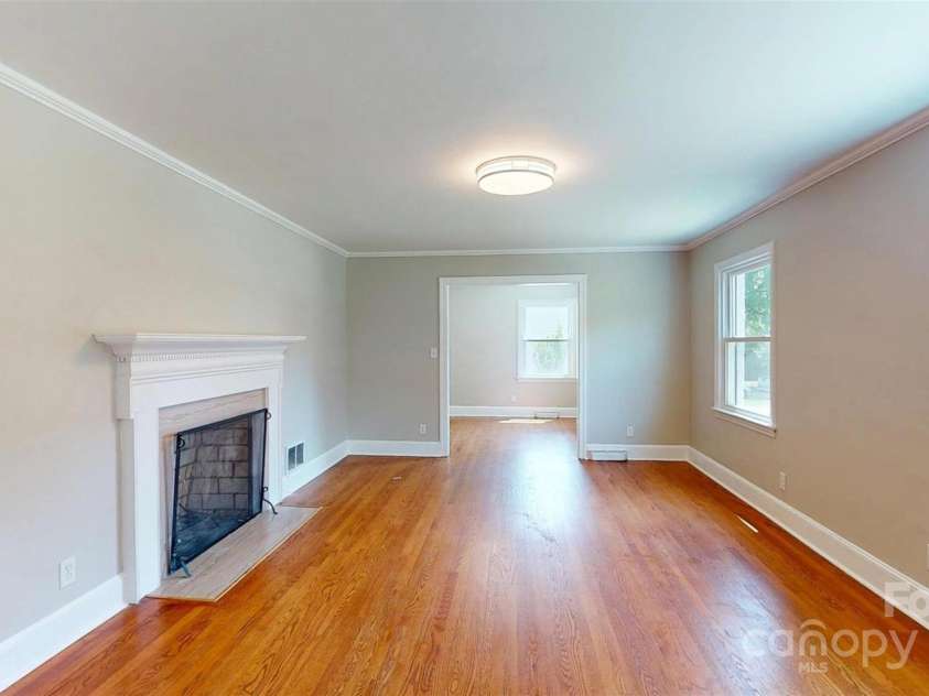 7101 City View Drive, Charlotte, NC 28212.  MLS# CAR4256840, YatesRealty ID 18733. 