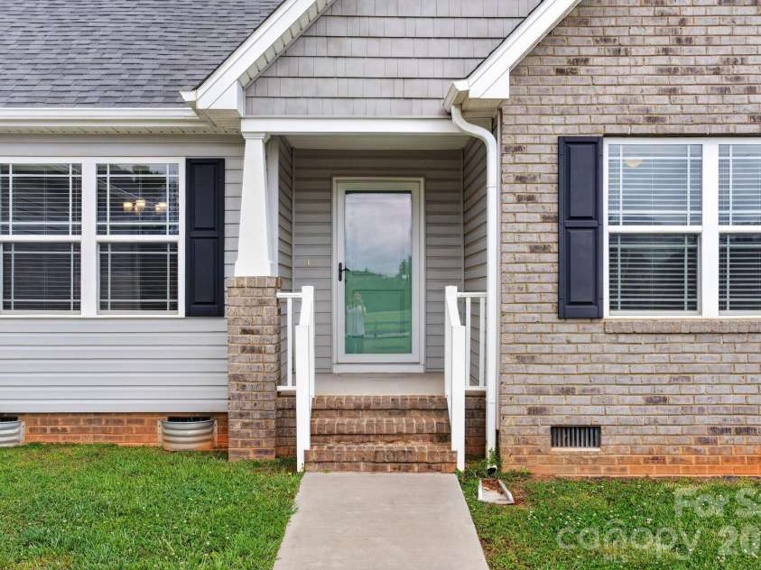 879 Doggett Road, Forest City, NC 28043.  MLS# CAR4378598, YatesRealty ID 18733. 