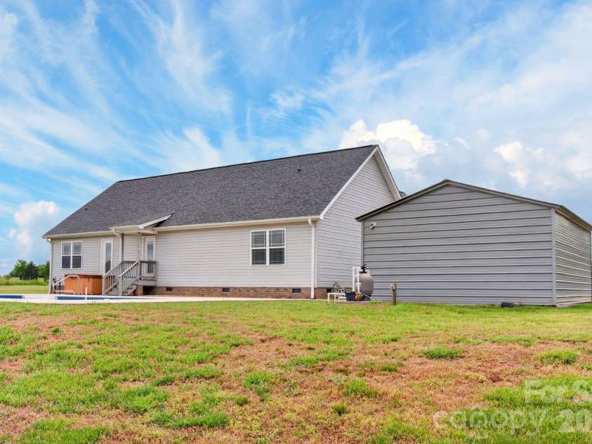 879 Doggett Road, Forest City, NC 28043.  MLS# CAR4378598, YatesRealty ID 18733. 