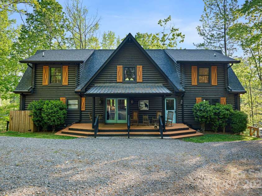 106 Mcnaron Lane, Mooresville, NC 28117.  MLS# CAR4224616, YatesRealty ID 18734. 