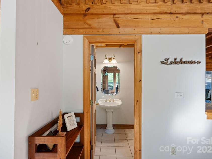 106 Mcnaron Lane, Mooresville, NC 28117.  MLS# CAR4224616, YatesRealty ID 18734. 