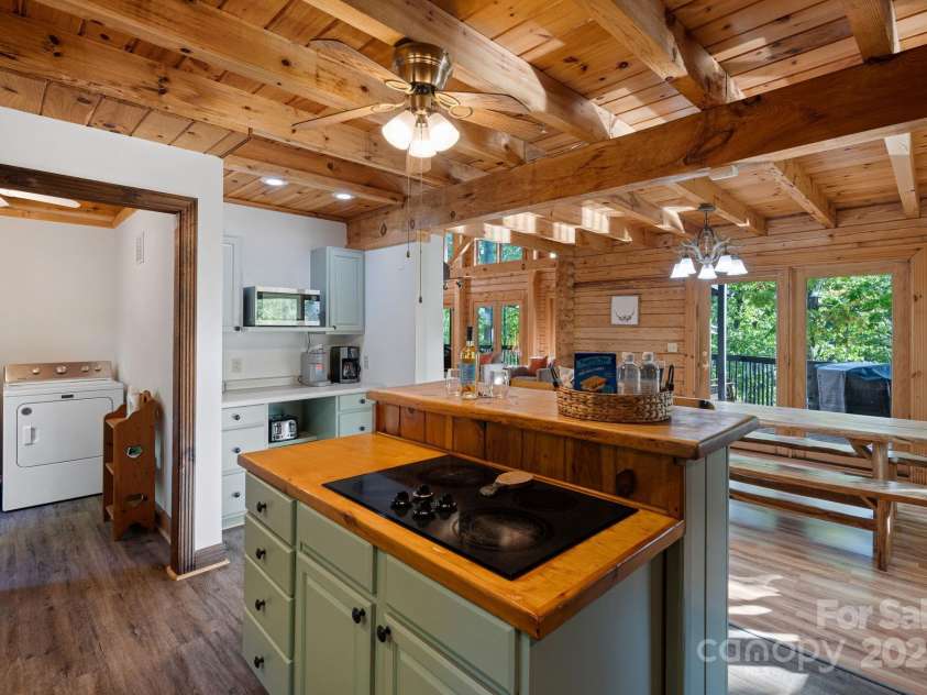 106 Mcnaron Lane, Mooresville, NC 28117.  MLS# CAR4224616, YatesRealty ID 18734. 